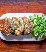 FRITTELLE DI SPINACI, PARMIGIANO REGGIANO E RICOTTA